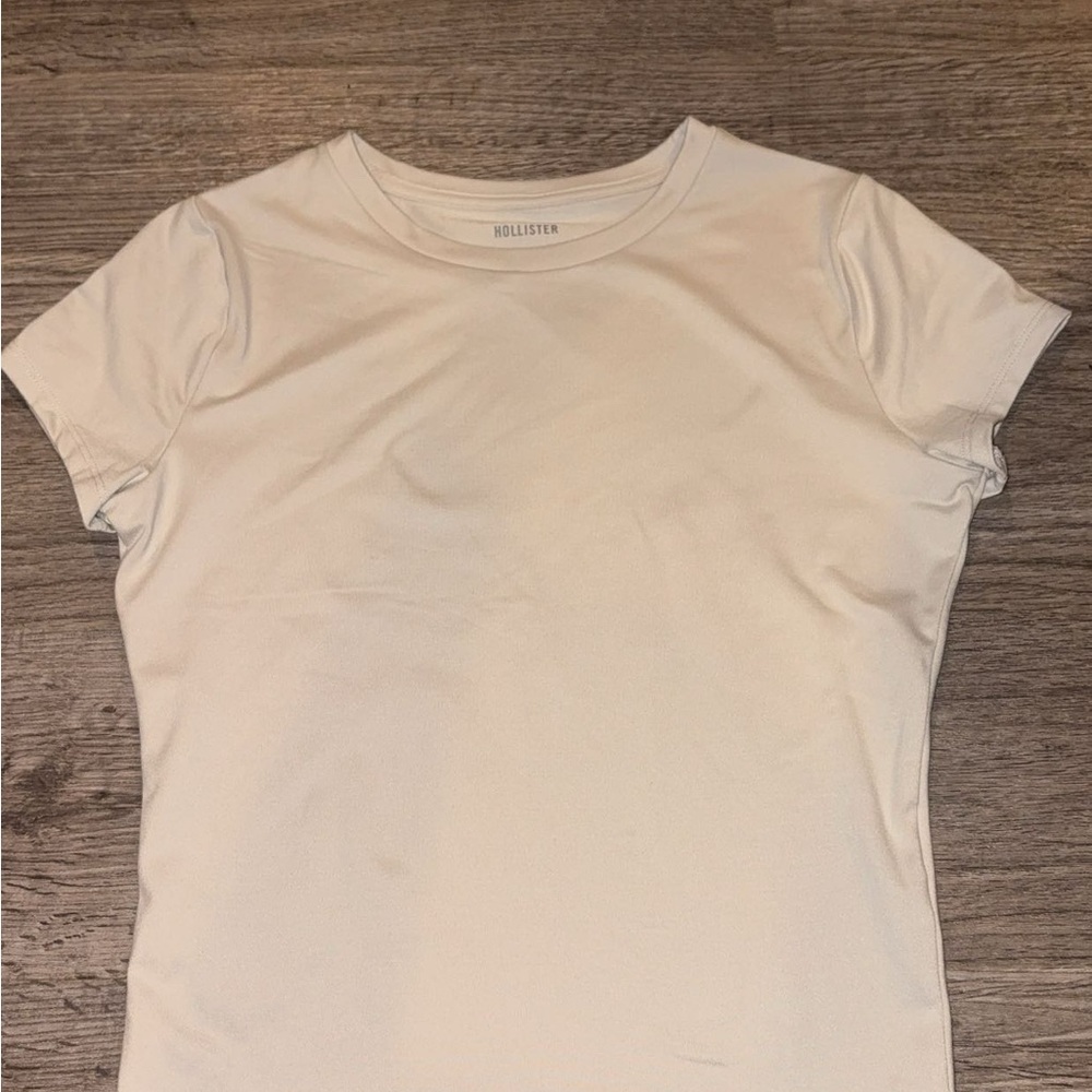 Hollister Cream Tee